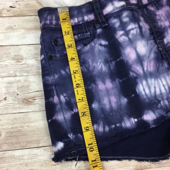 Blackheart Purple Tie Die Low Rise Shorts Size 5 - Picture 7 of 8